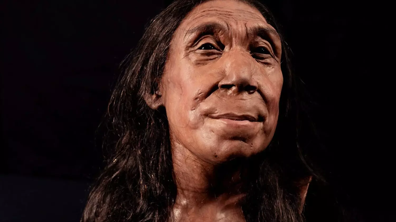 Учёные воссоздали лицо женщины, жившей 75 000 лет назад