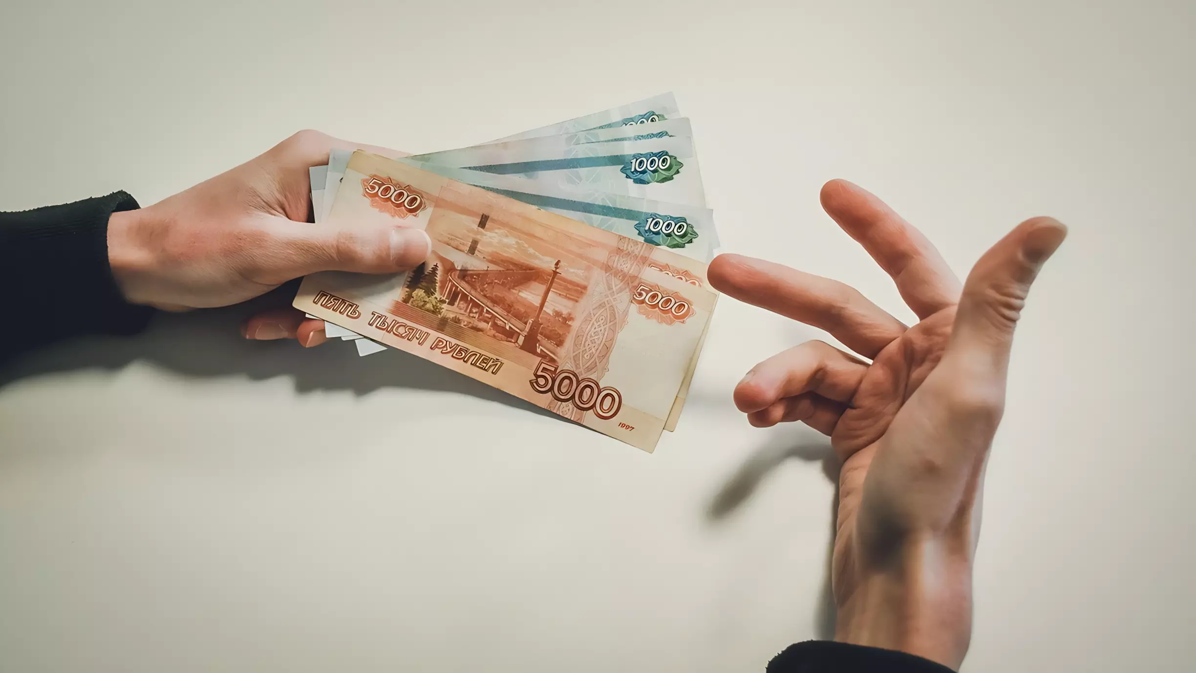 Прокуратура заставила предприятия Хакасии выплатить 9,5 миллиона рублей сотрудникам