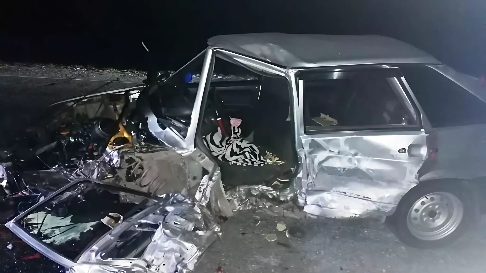 В Хакасии в аварии на трассе пострадали двое