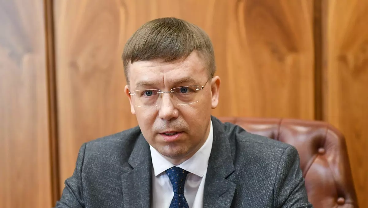 Дмитрий Панарин получил повышение по службе спустя 10 лет работы на должности заместителя министра