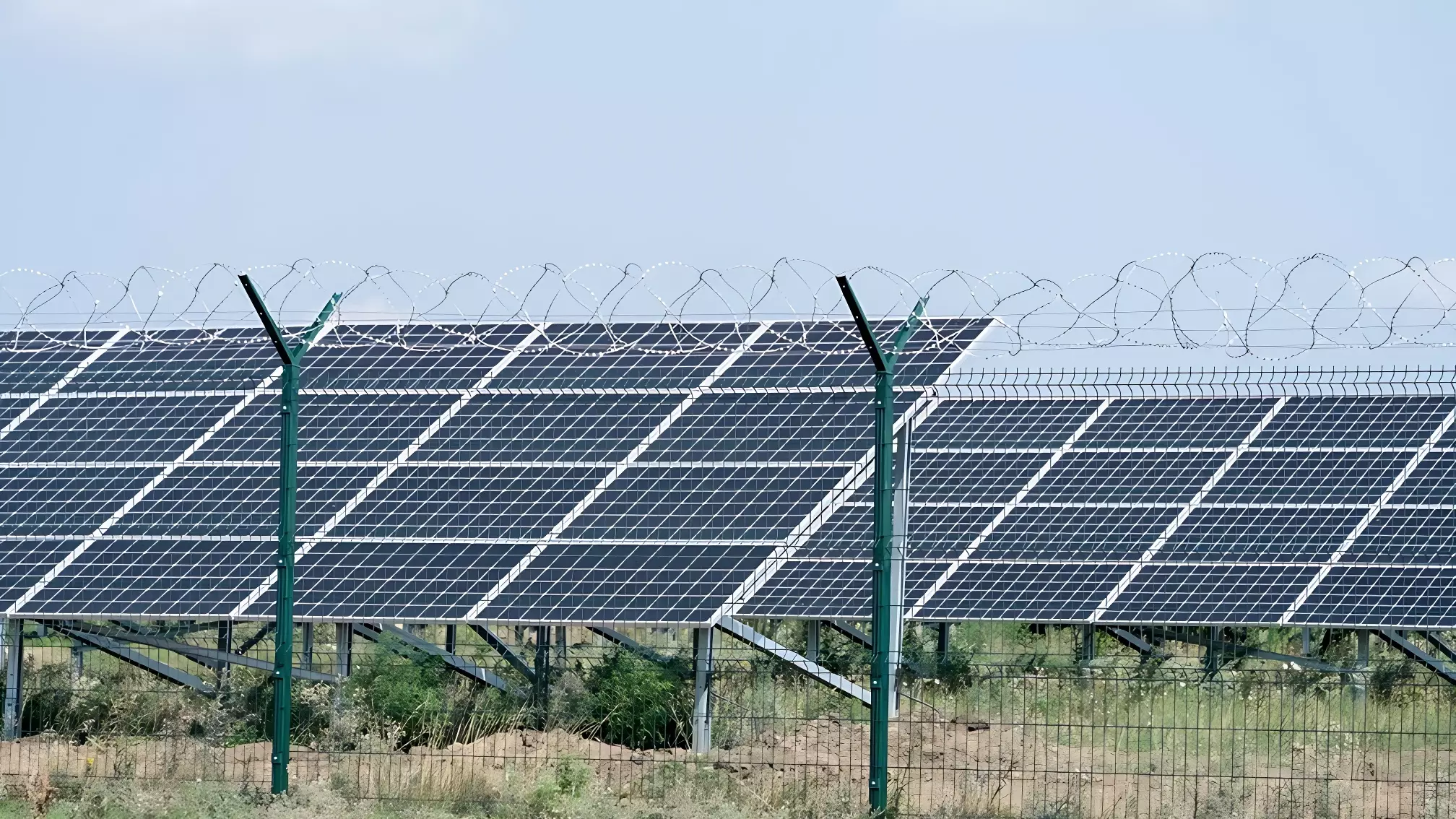 Заповедник «Хакасский» закупил оборудование для солнечной электростанции