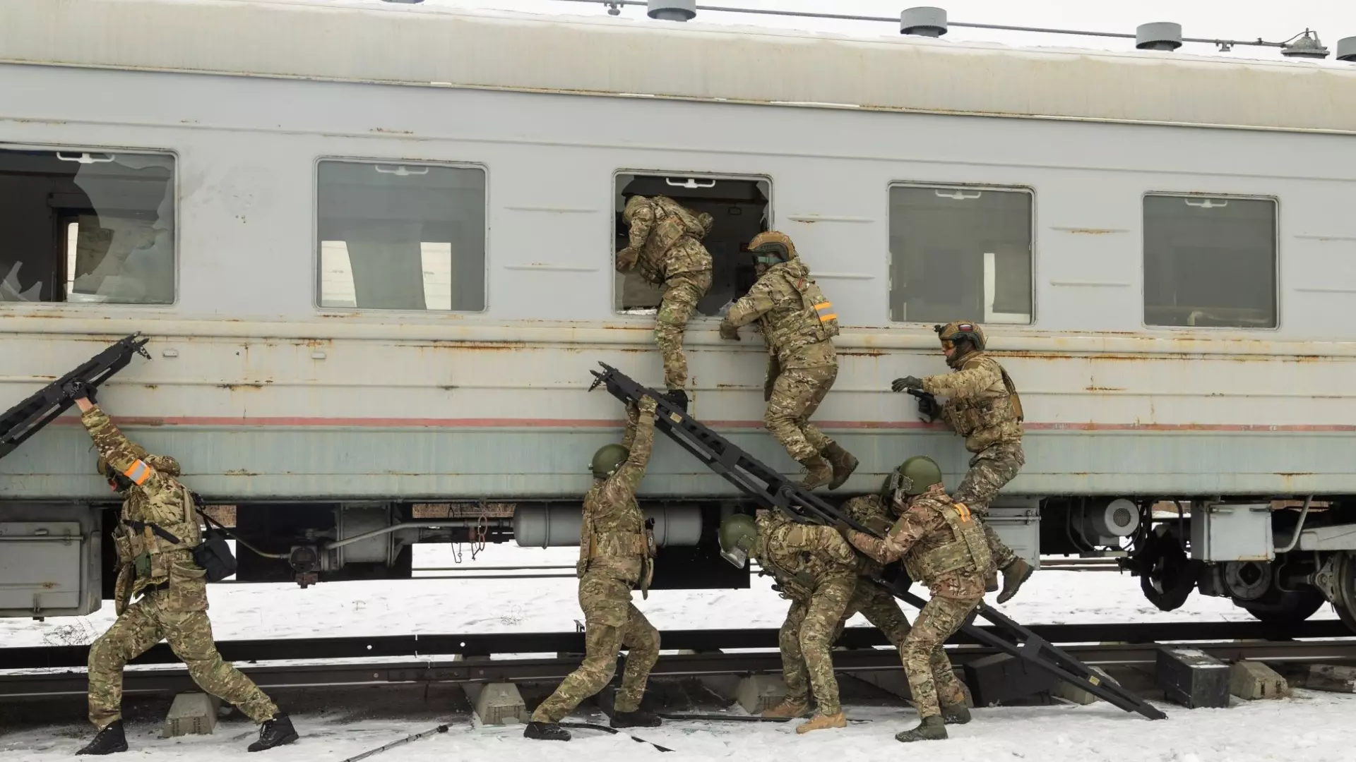 Беспилотник взорвал поезд в Абакане — это антитеррористические учения