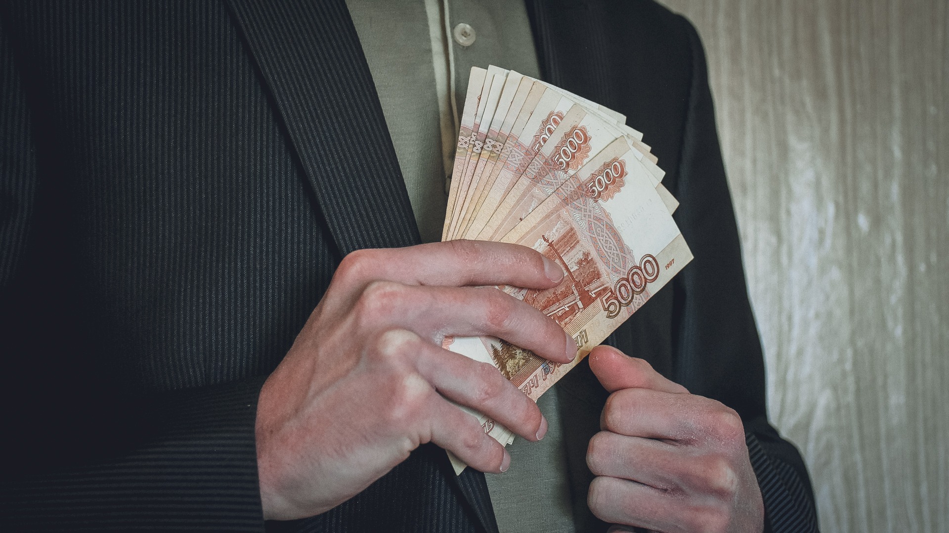 В Хакасии всего 7% населения зарабатывают больше 100 тысяч рублей